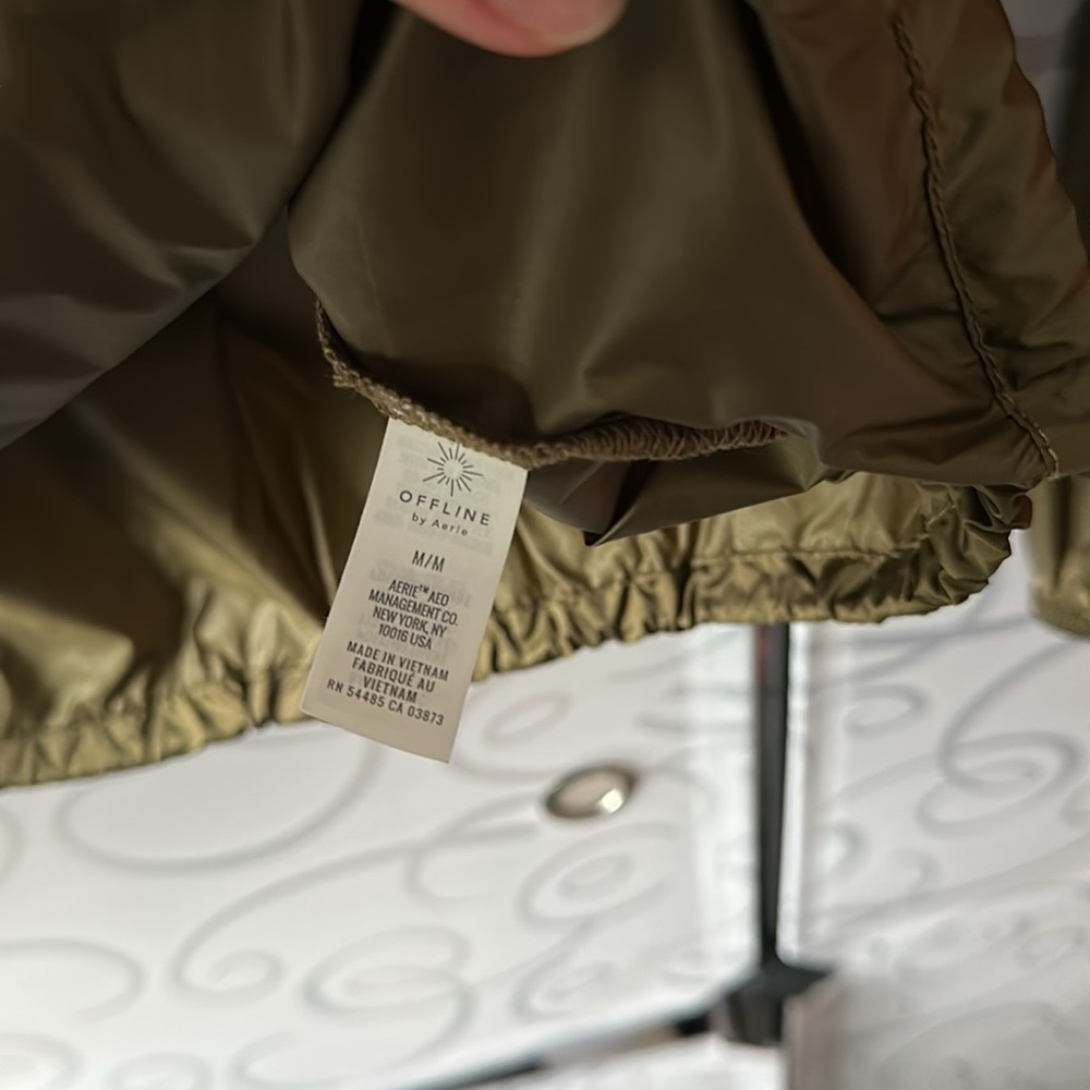 Aerie Offline Pullover Windbreaker - Picture 4 of 8
